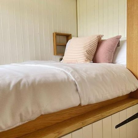 The Hereford Hut, Charming 1 Bedroom Shepherds Hut Callow Екстер'єр фото